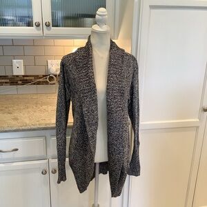 Black & White RD Style Open-Front Women's Sweater Large